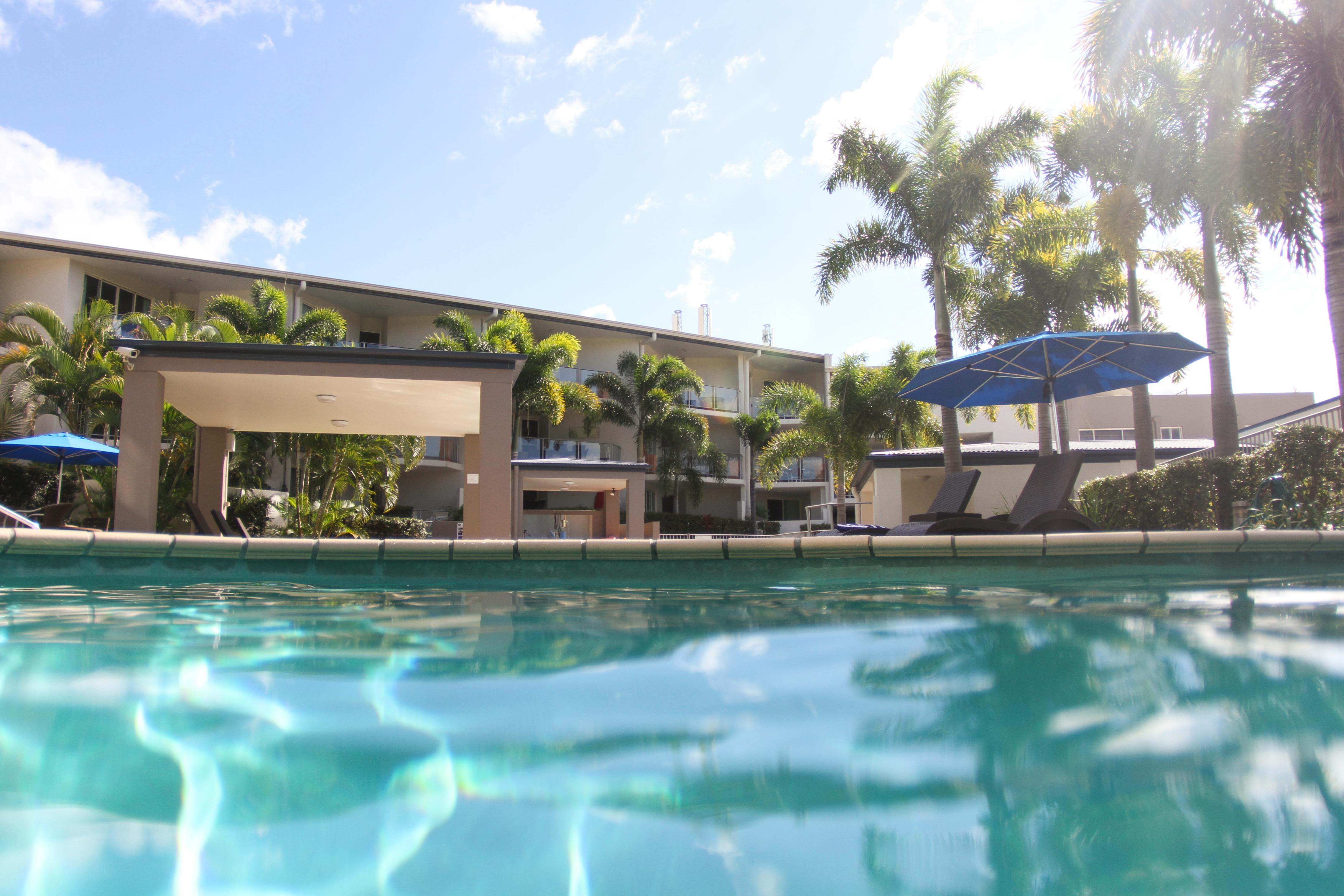 Caloundra Central Apartment Hotel Official מראה חיצוני תמונה