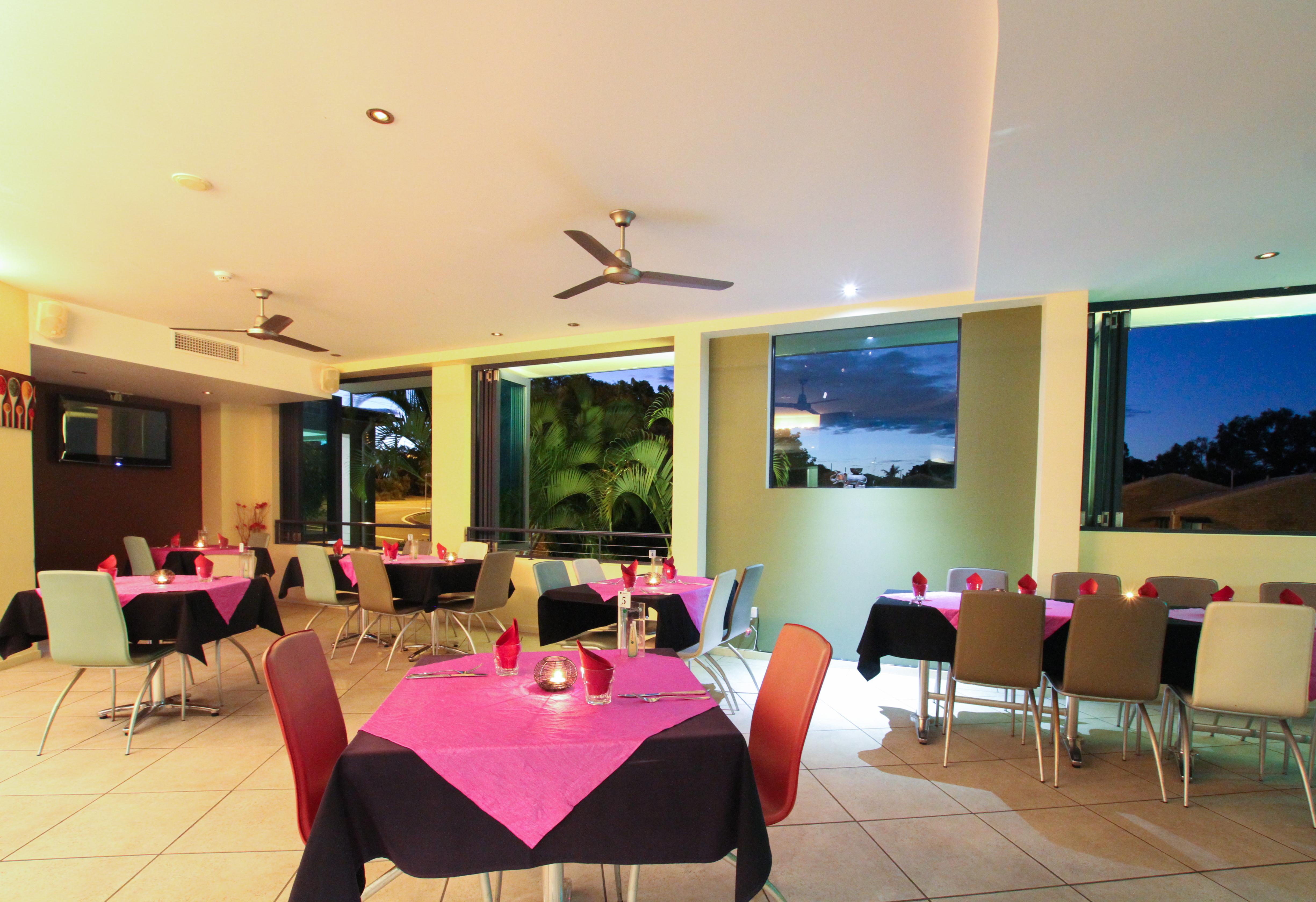 Caloundra Central Apartment Hotel Official מראה חיצוני תמונה
