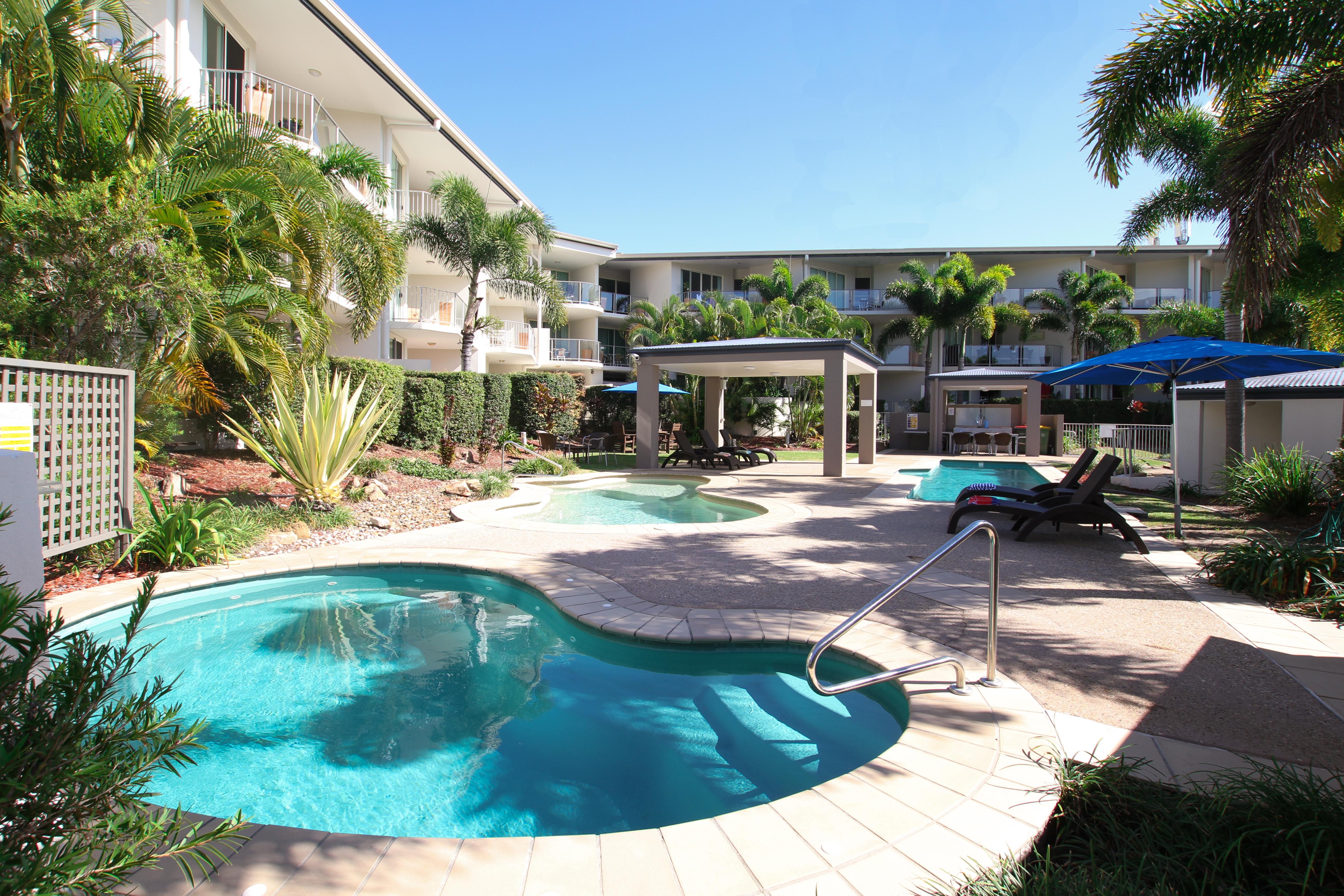 Caloundra Central Apartment Hotel Official מראה חיצוני תמונה